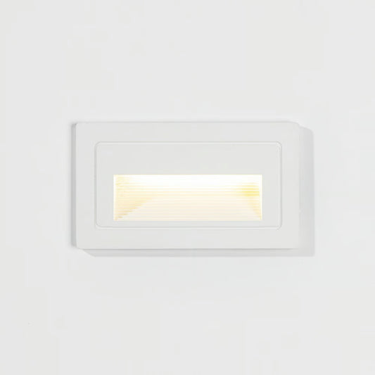 درج سلم شباك ك2407 ابيض*وورم 8.2سم سونايس